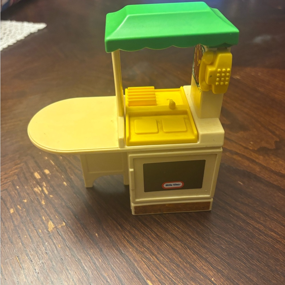 Vintage Little Tikes Dollhouse Kitchen Island
